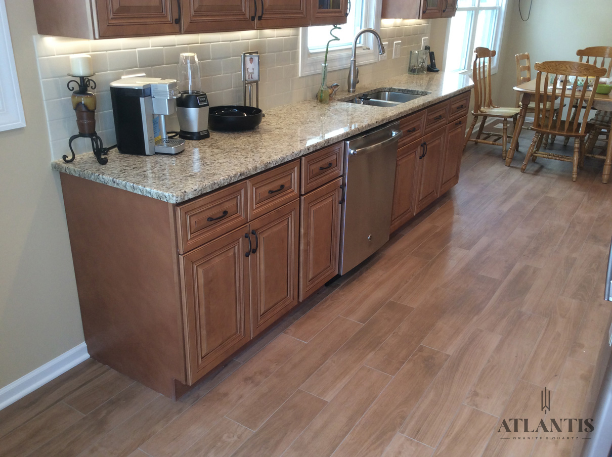 Daltile_Giallo_Ornamental_Granite_Countertop_Park_Ridge_1581 Daltile Giallo Ornamental Granite Countertop in Park Ridge, IL kitchen remodel