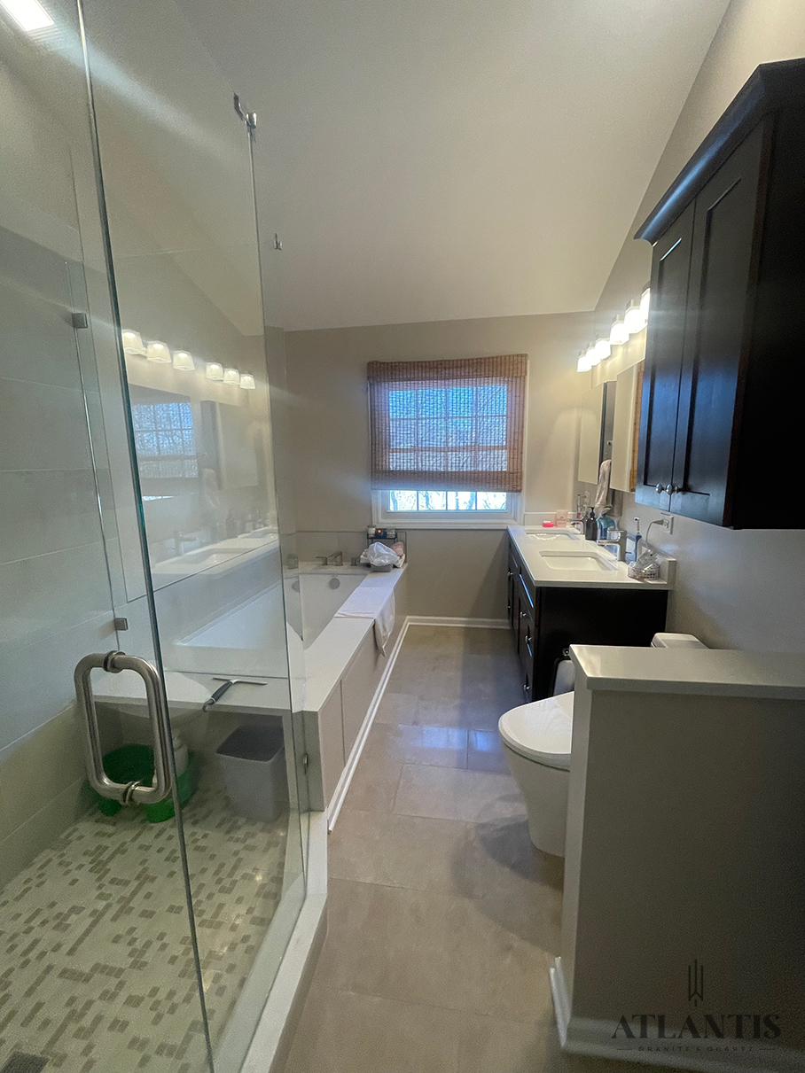 Daltile OQ32 Niagara Quartz Countertop in Lake Zurich, IL bathroom remodel