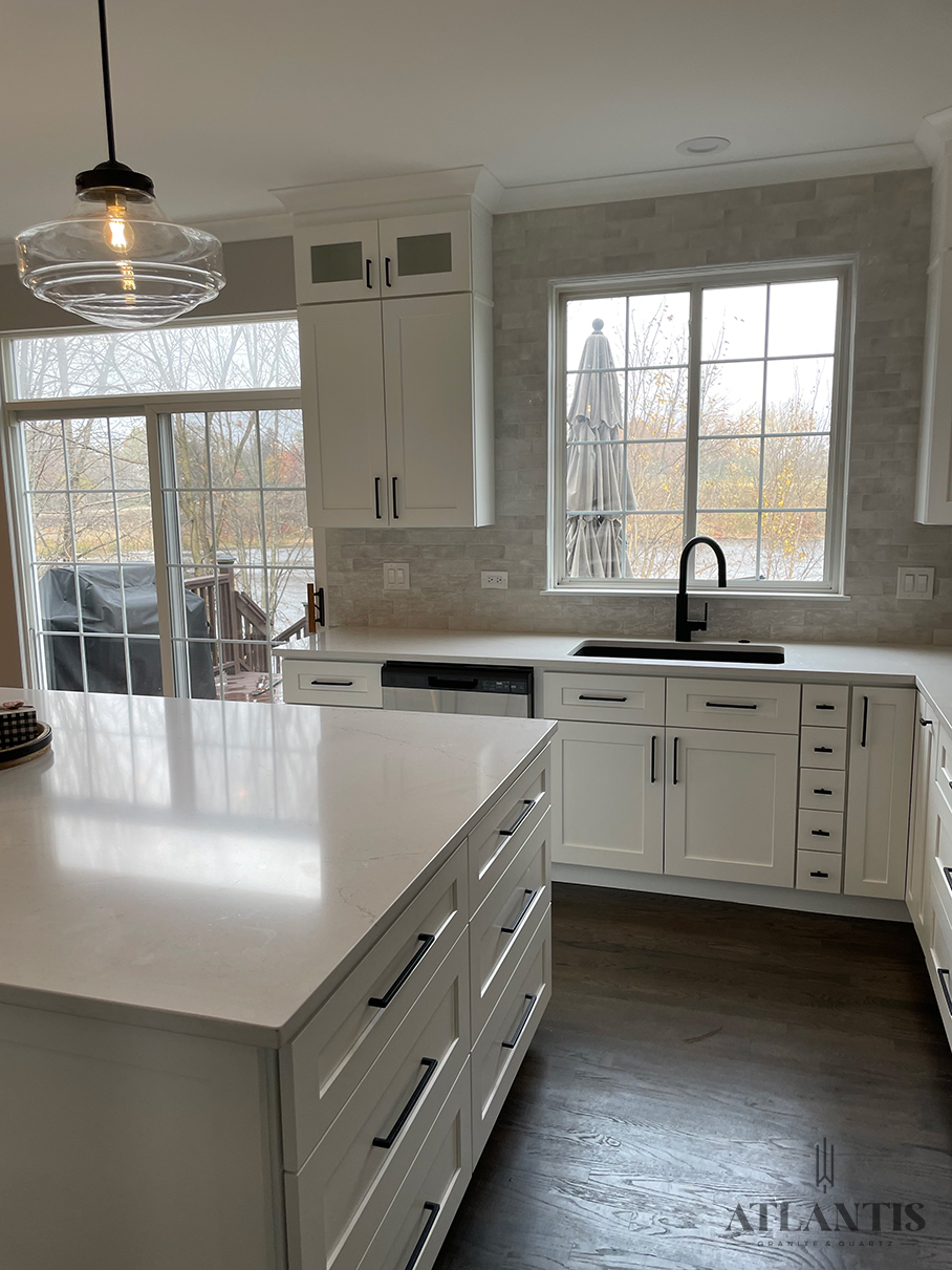 Daltile OQ55 Valor White Quartz Countertop in Lake Zurich, IL kitchen remodel