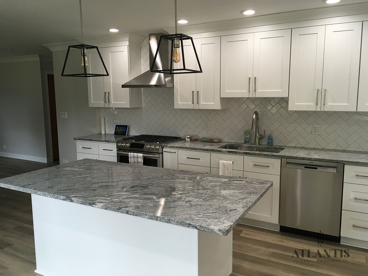 Daltile Siberian White Granite Countertop in Oak Park by Atlantis Granite & Quartz