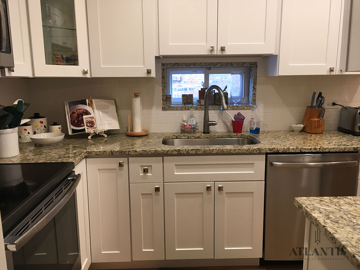 Daltile Santa Cecilia Granite Countertop in Chicago by Atlantis Granite & Quartz